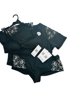 Hurley Black White Hibiscus Flower 3 Piece Crop Bikini Swim Surf Shirt Suit Set
